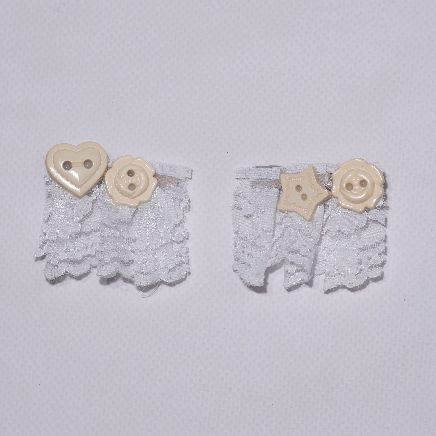 Button x Lace : Hair Clip