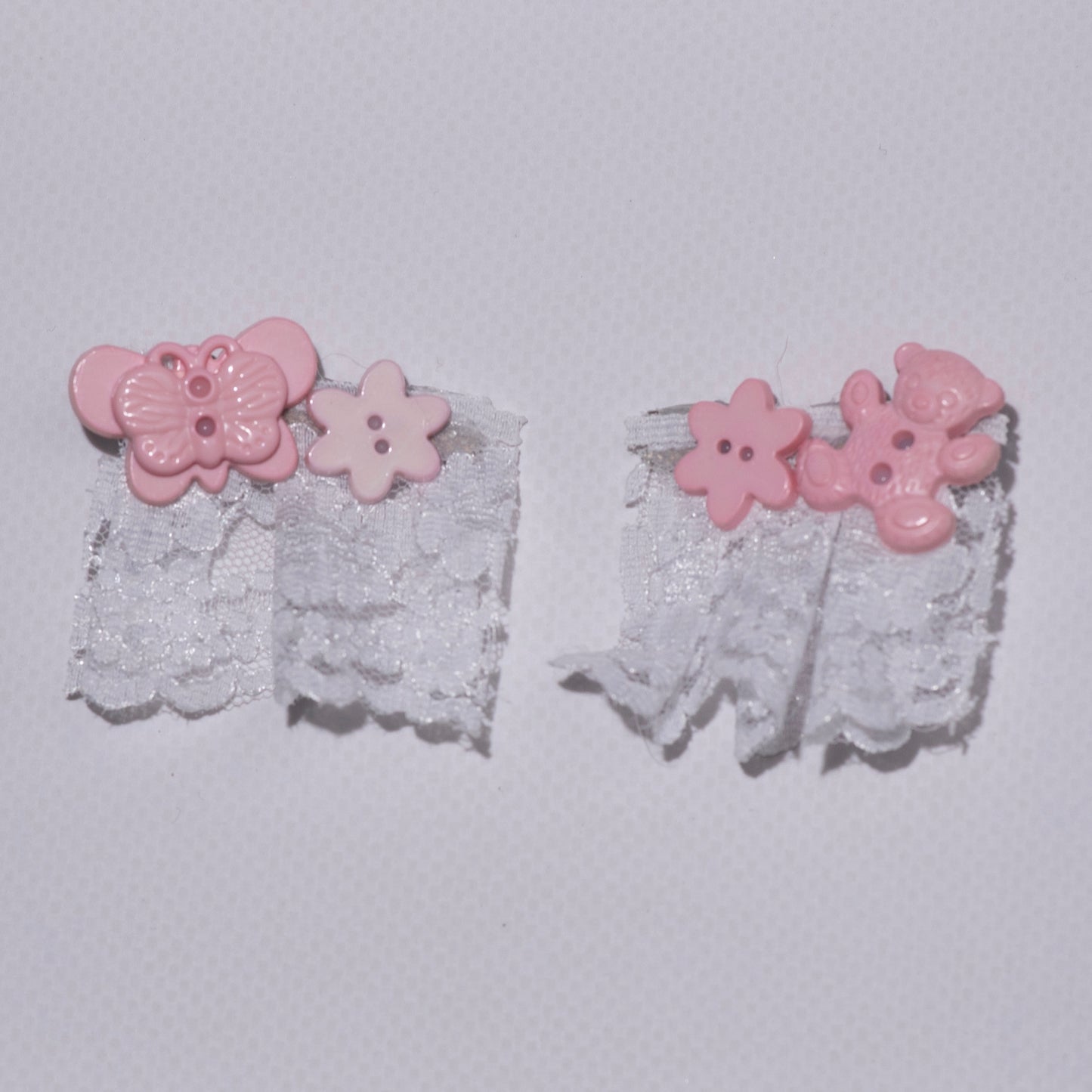 Button x Lace : Hair Clip